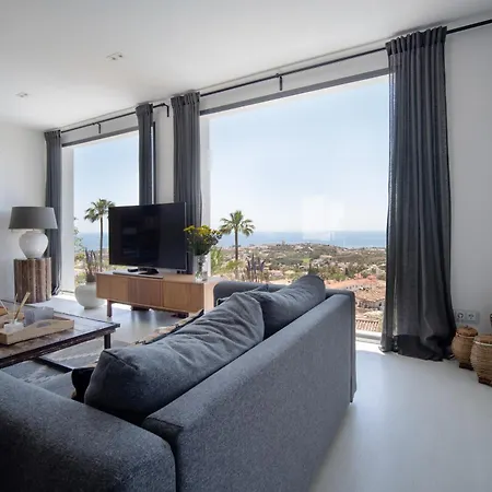 Luxury With Sauna And Heated Pool For 14pax! Benalmádena